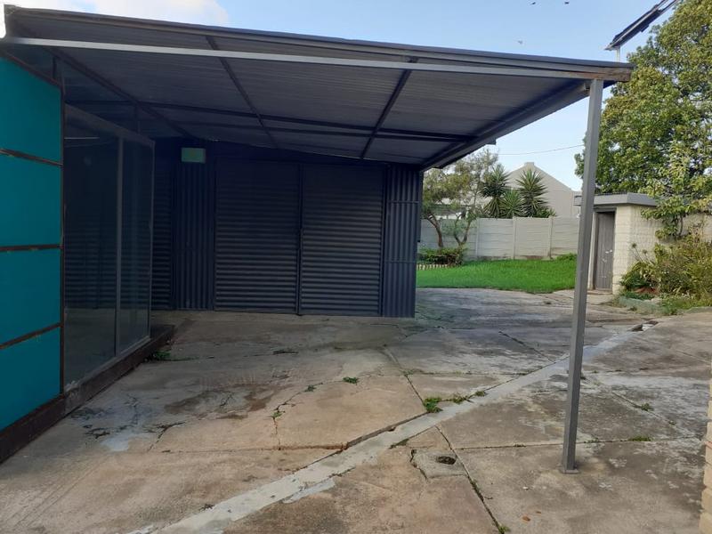 2 Bedroom Property for Sale in Albertinia Western Cape
